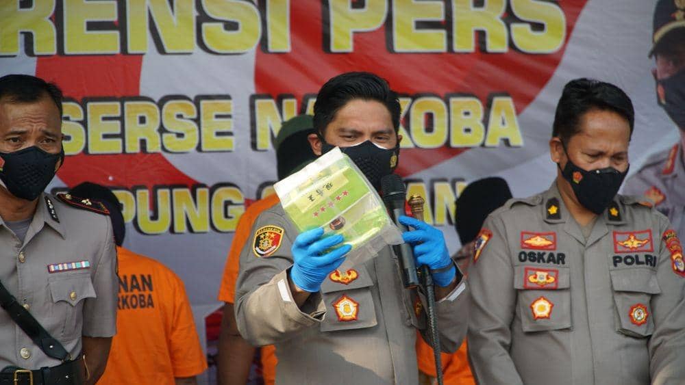 Polres Lamsel Gagalkan Pengiriman 16 Kg Sabu dan 14 Kg Ganja di Bakauheni