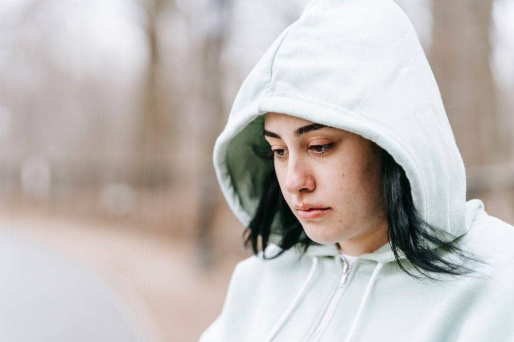 Meragukan diri sendiri pertanda kamu tidak memiliki kepercayaan diri (Pexels.com/Andres Ayrton)