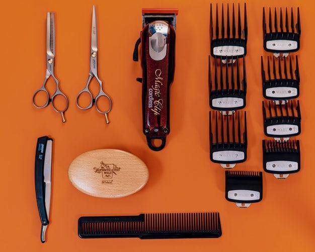 Ilustrasi perlengkapan grooming (unsplash.com/Sinval Carvalho)