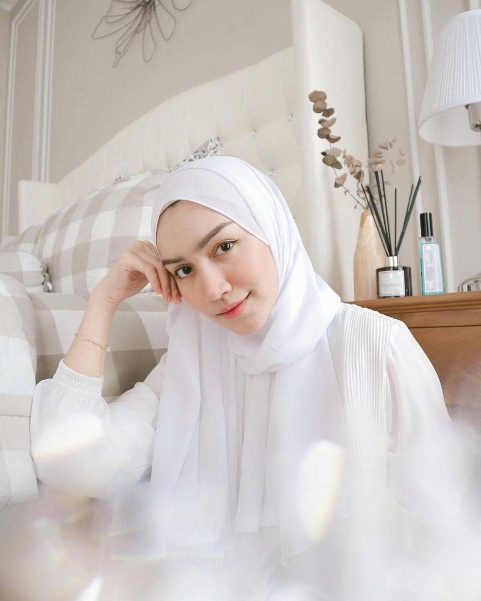 Melody Prima (instagram.com/melodyprima)