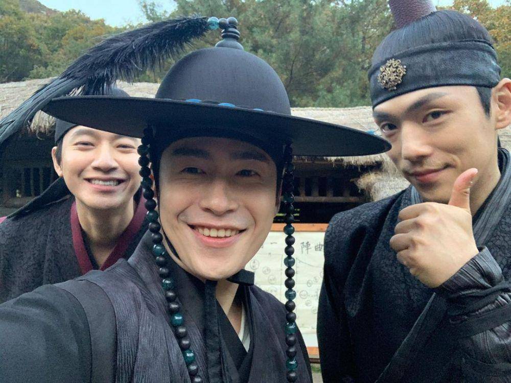 Lee Jae Won (instagram.com/good_is_good)