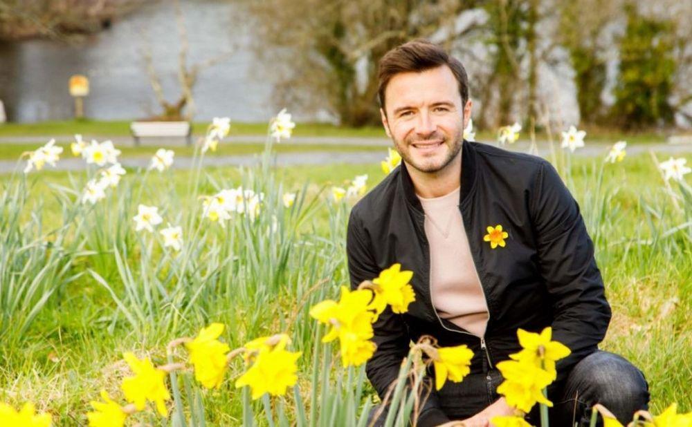 Lirik Beautiful in White - Shane Filan, Cocok Buat Lagu Wedding!