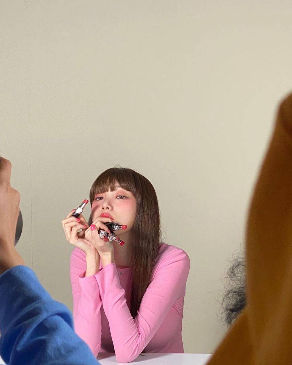 Lee Sung Kyung (instagram.com/heybiblee)