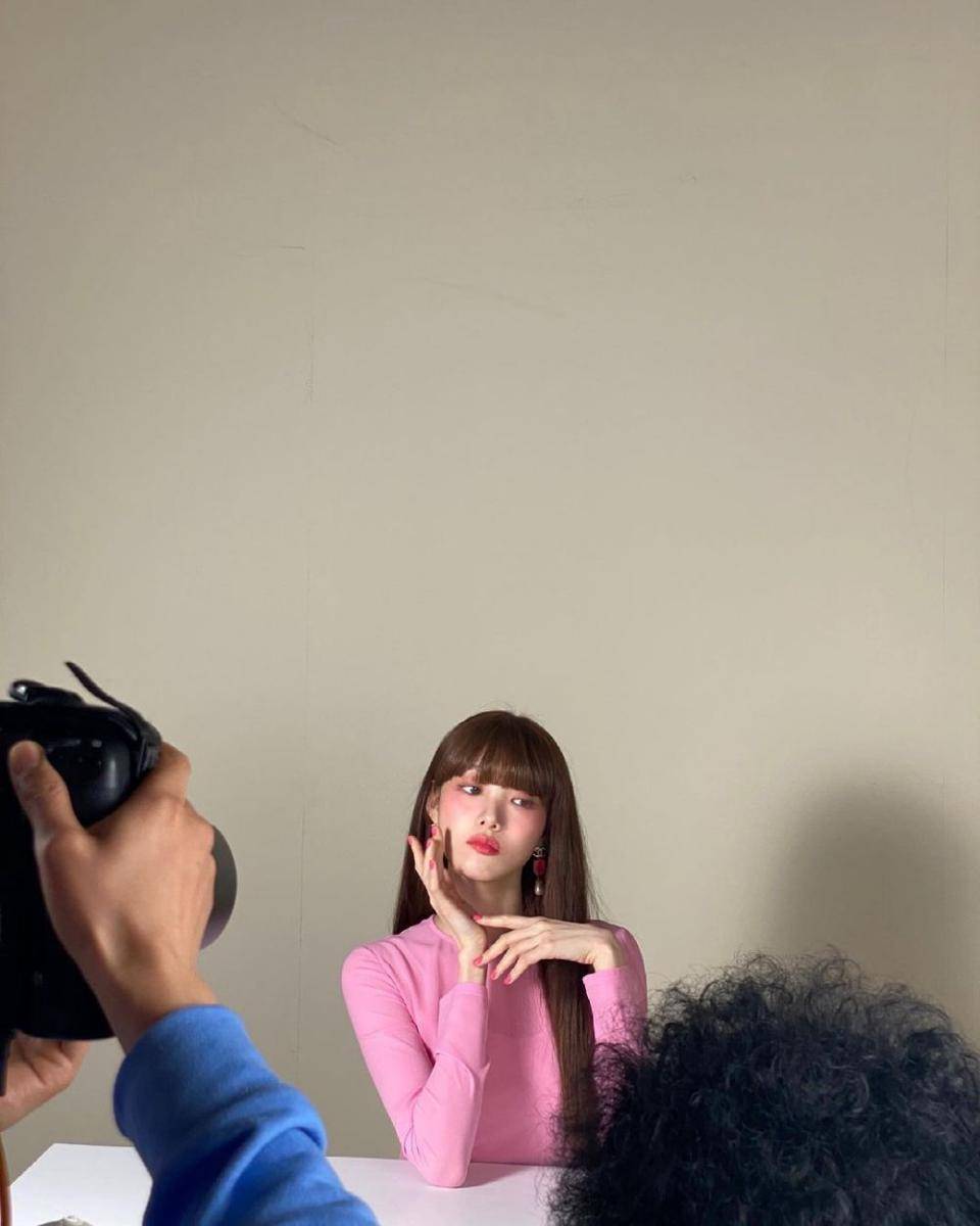 Lee Sung Kyung (instagram.com/heybiblee)