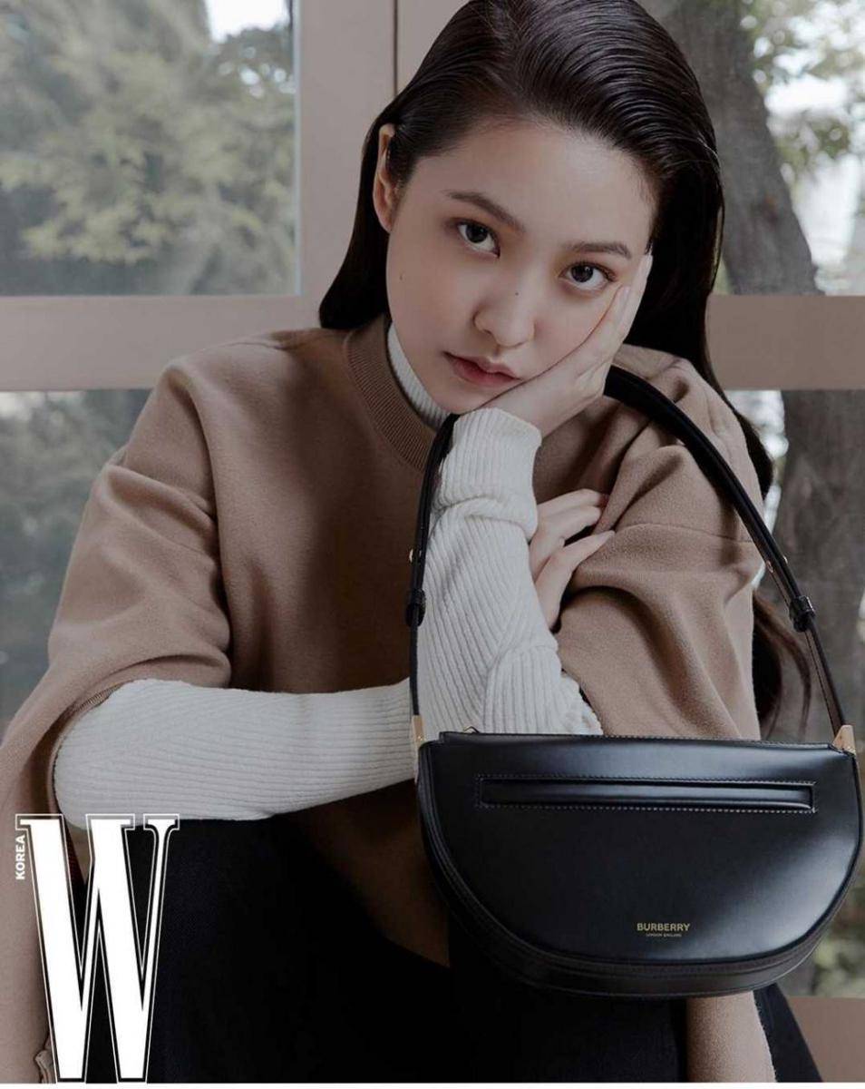 Yeri Red Velvet (instagram.com/yerimiese)