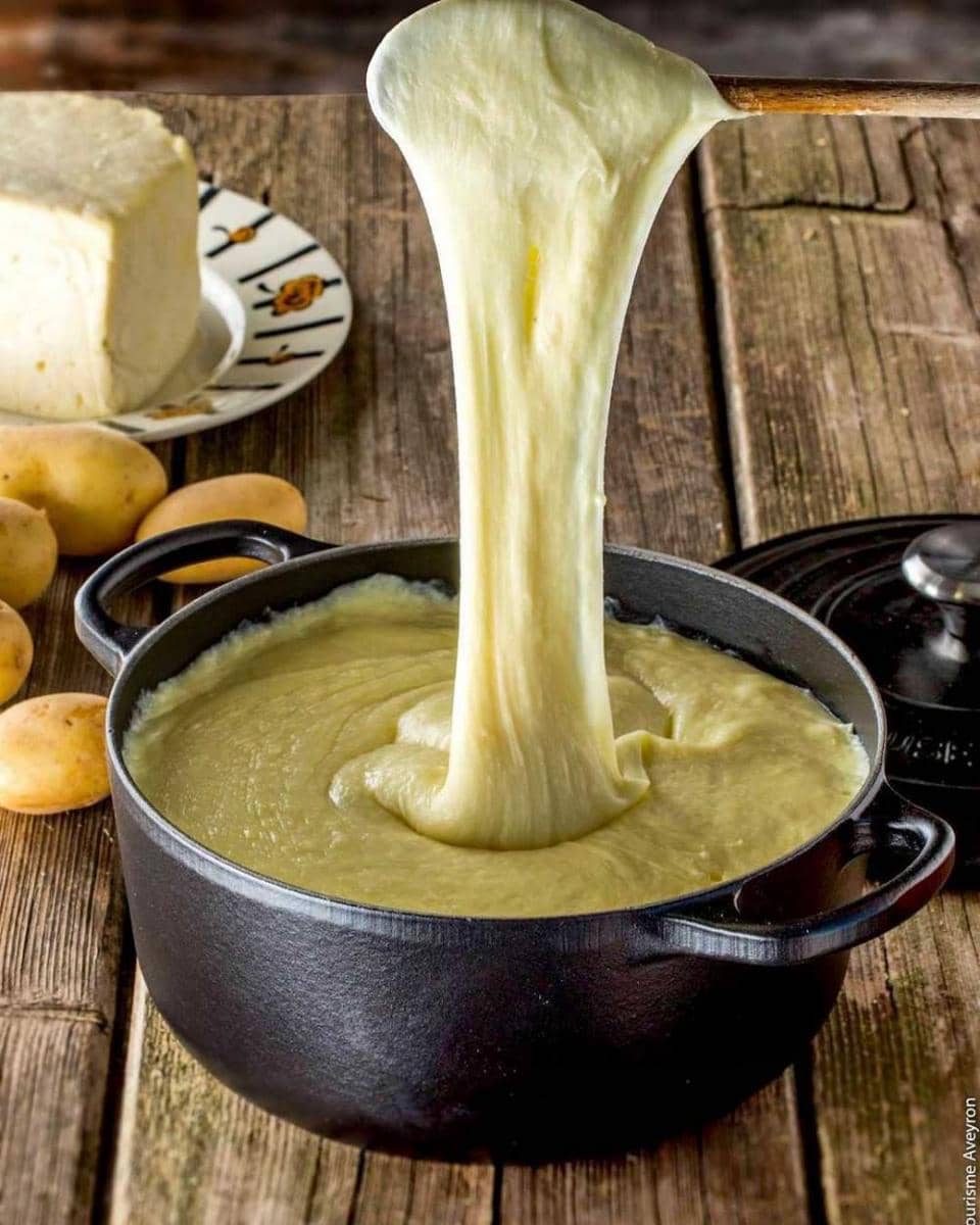 aligot (instagram/say.cheese_._._)