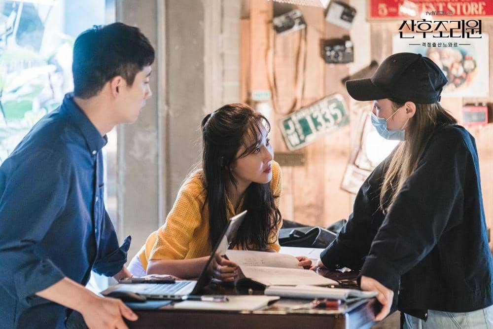 Cuplikan drama Birthcare Center (dok. tvN)