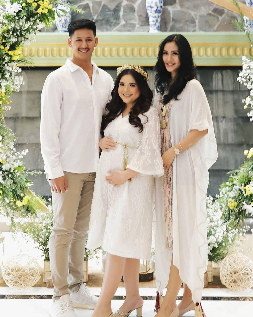 Tasya Kamila, Talita, dan Randy Bachtiar (instagram.com/talitawb)