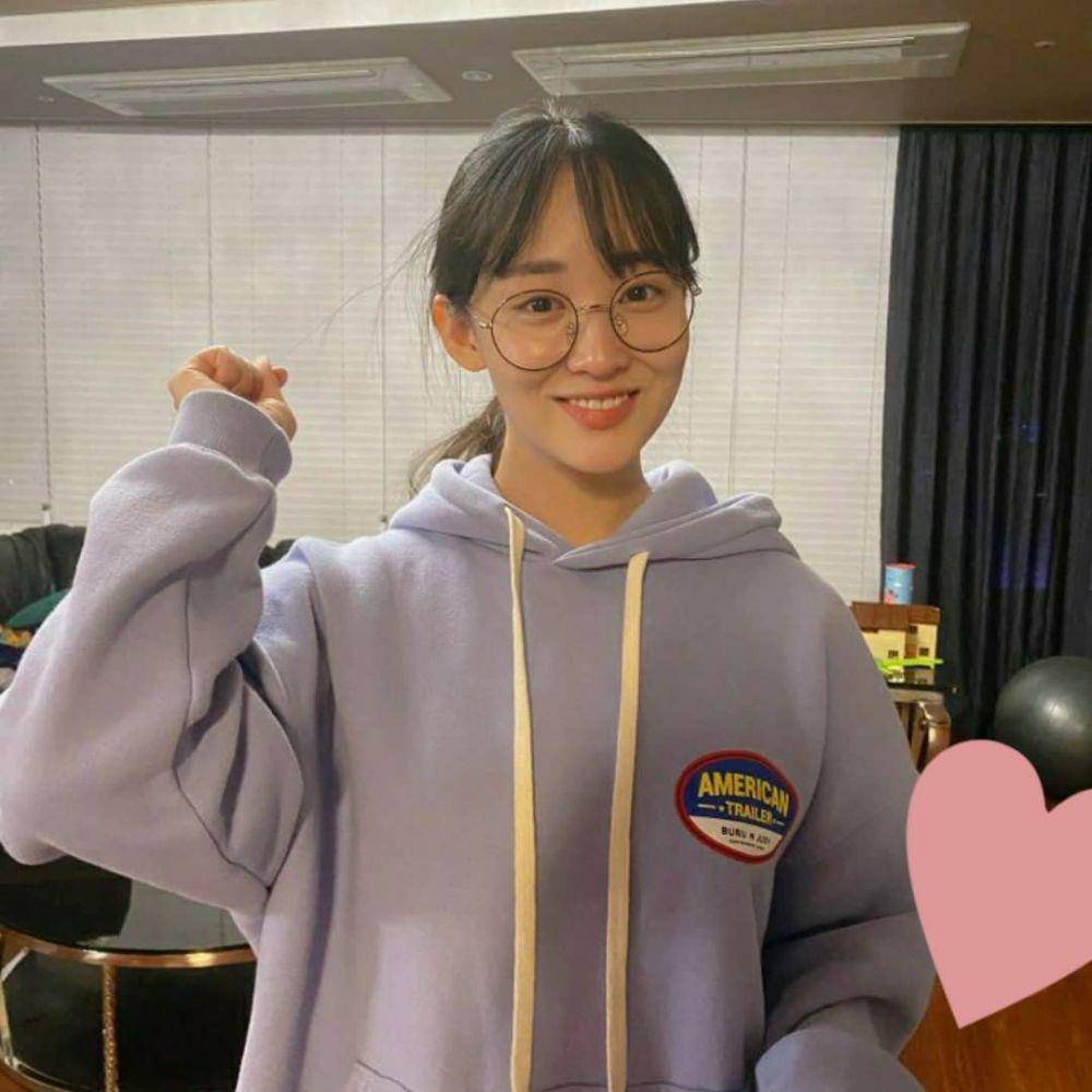 Chu Ye Jin (instagram.com/chuuu.3.yejin)