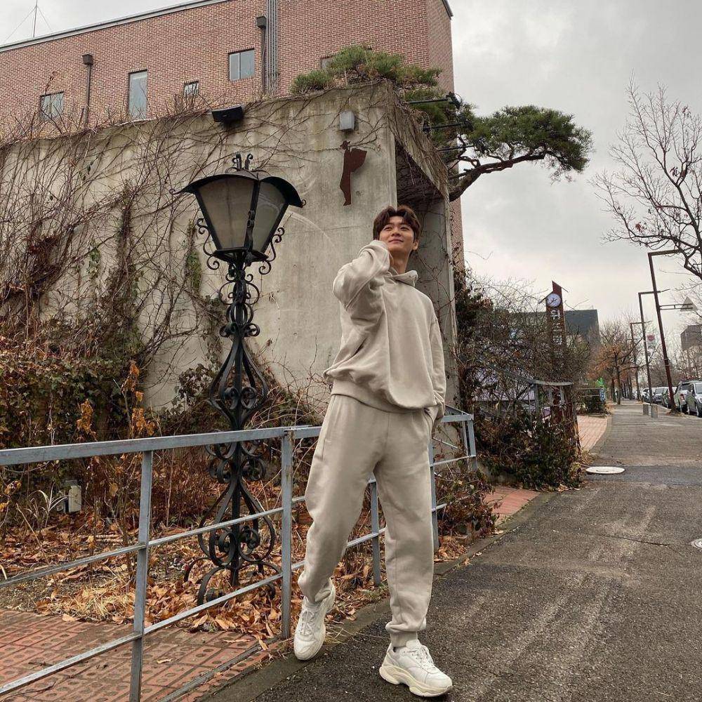 Kang Tae Oh (instagram.com/kto940620)