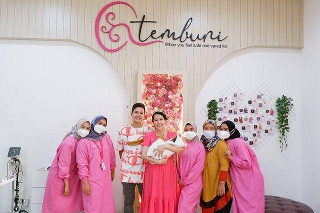 Momen pertemuan Ardina Rasti dan anak keduanya (instagram.com/ardinarasti6)