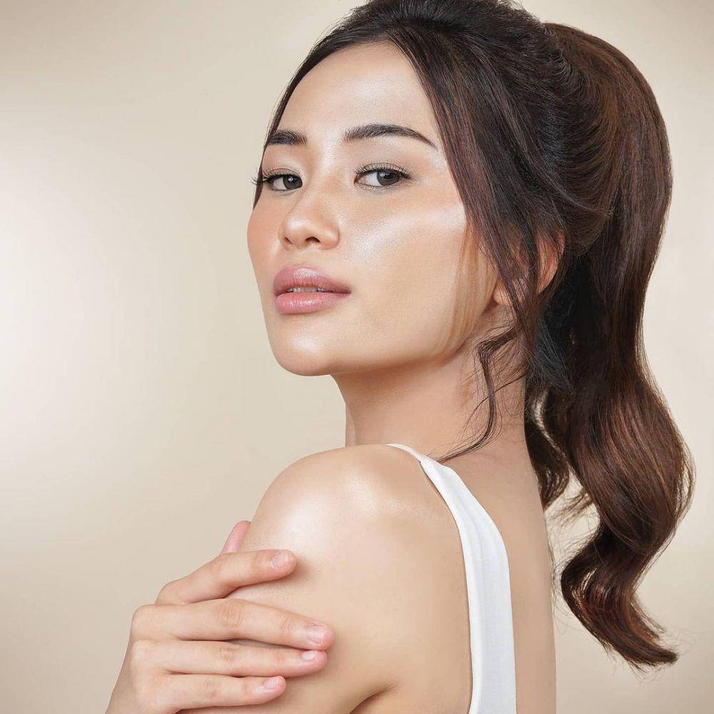 Evelina Witanama (@yudhistiraamadea via instagram.com/evelinatan73)