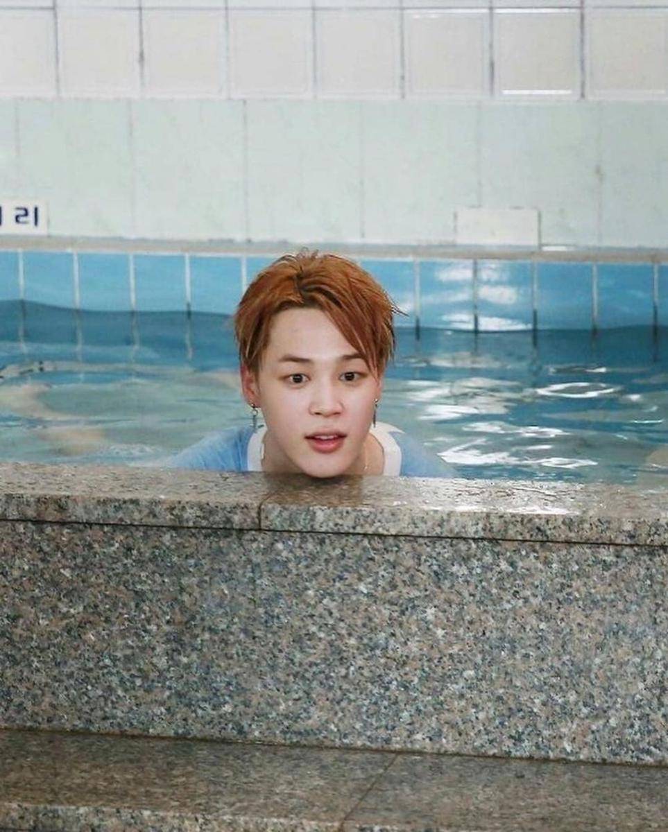 Jimin (instagram.com/ onlyjikook)