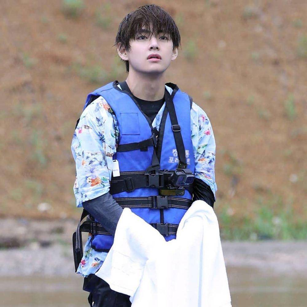 Taehyung (instagram.com/indahkimth_)