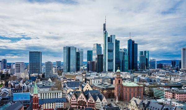 Suasana di sekitar wilayah Frankfurt, Jerman. (Pixabay.com/LNLNLN)