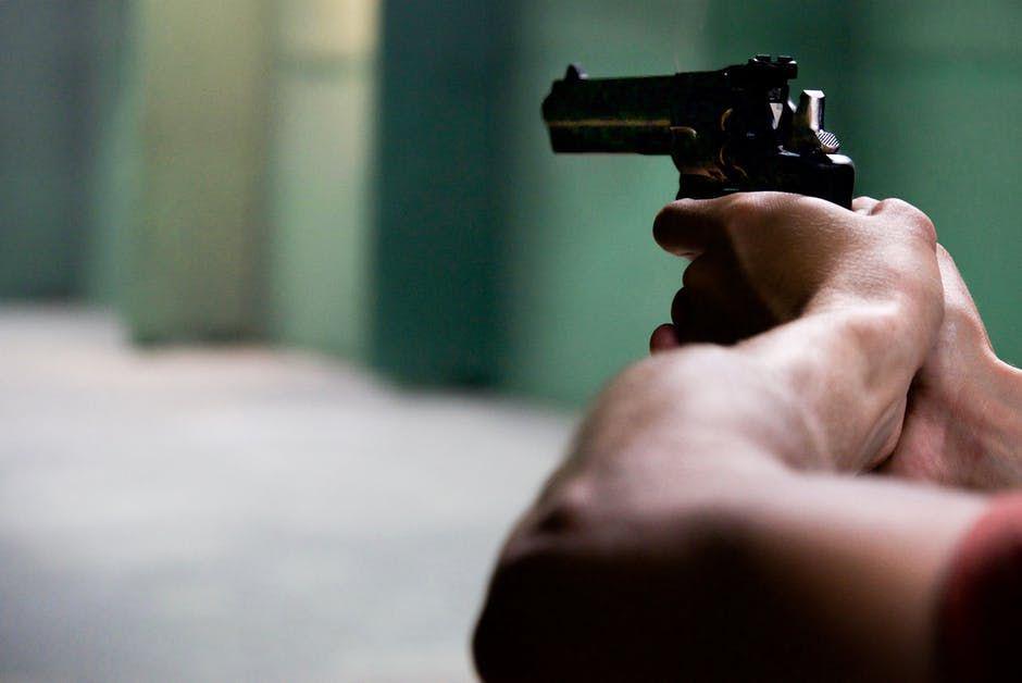 Polisi Kanada Tembak Mati Pria yang Bawa Senjata di Dekat Sekolah