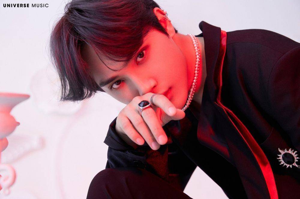 The Boyz dalam foto konsep Drink It (dok. Cre.Ker Entertainment)