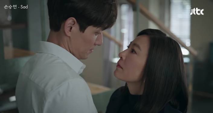 ilustrasi mendua hati (Dok. JTBC/The World of the Married)