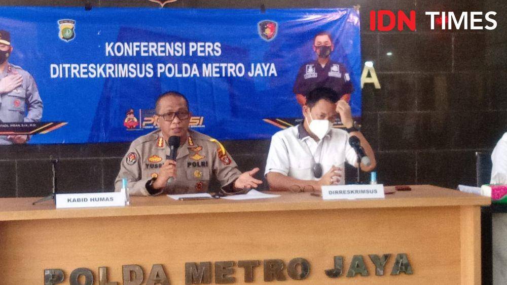 Polda Metro Jaya ungkap penjualan obat ivermectin di Pasar Pramuka yang dibandrol di atas HET. (IDN Times/Irfan Fathurohman)