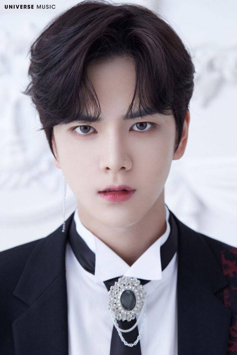 The Boyz dalam foto konsep Drink It (dok. Cre.Ker Entertainment)