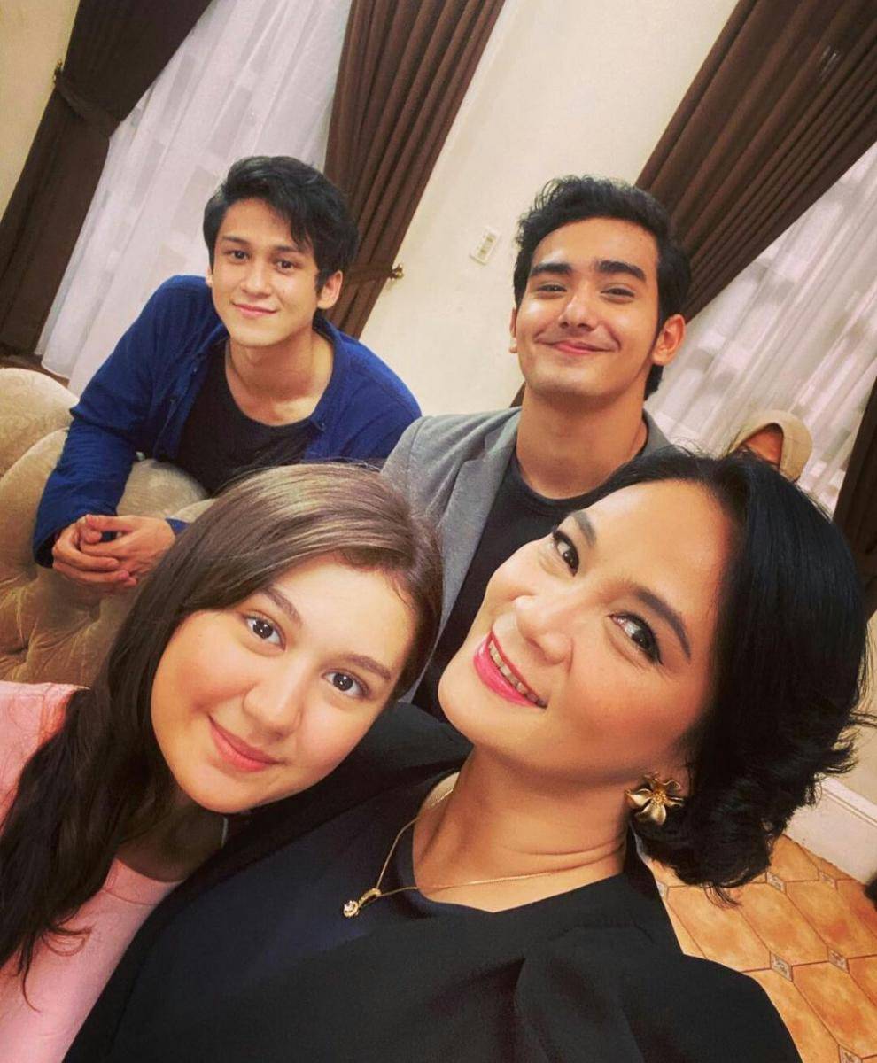Dian Nitami dan menantu di Sinetron.  (instagram.com/bu_deedee)