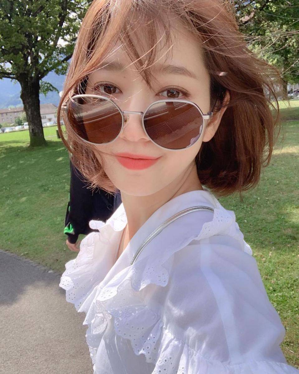 Park Shin Hye (instagram.com/ssinz7)