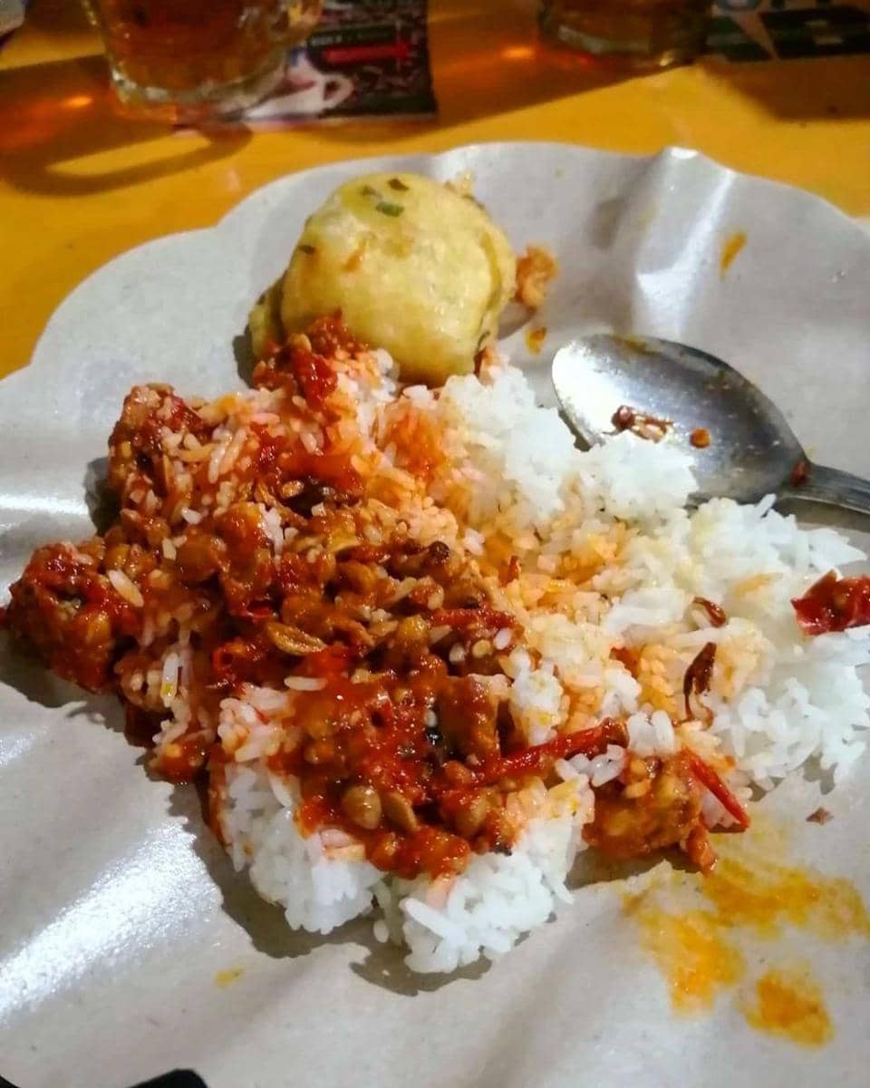 Ponggol Setan Ibu Kusniroh (instagram.com/infotegal)