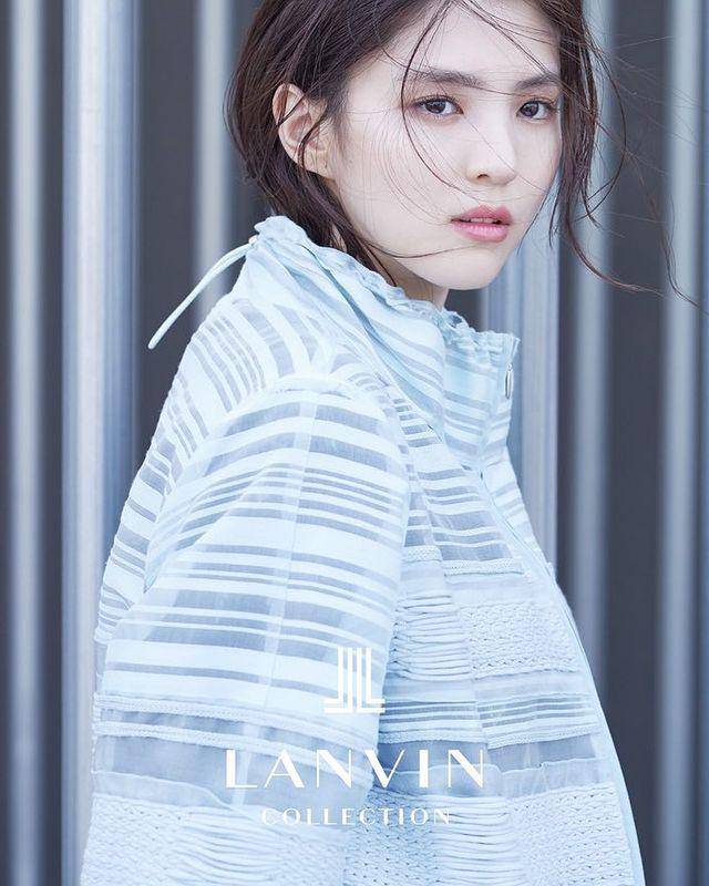 Han So Hee (instagram.com/xeesoxee)