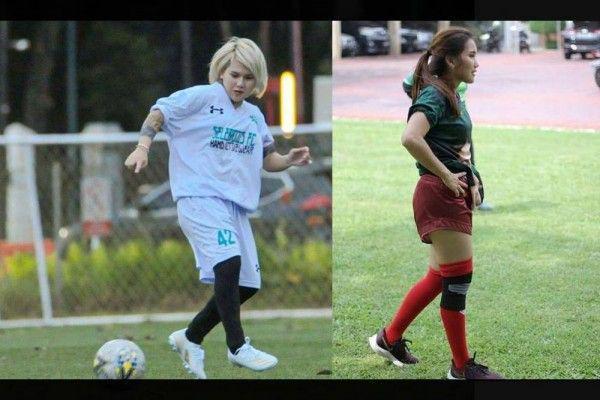 Wanita Tangguh, 9 Potret Evelyn Vs. Ayu Ting Ting Main Sepak Bola