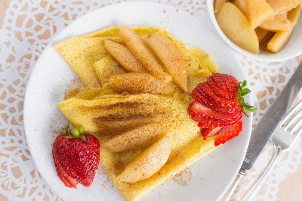 apple crepes (oatandsesame.com)