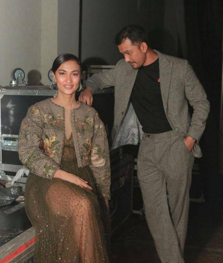 Rio dan Istri (instagram/atiqahhasiholan)