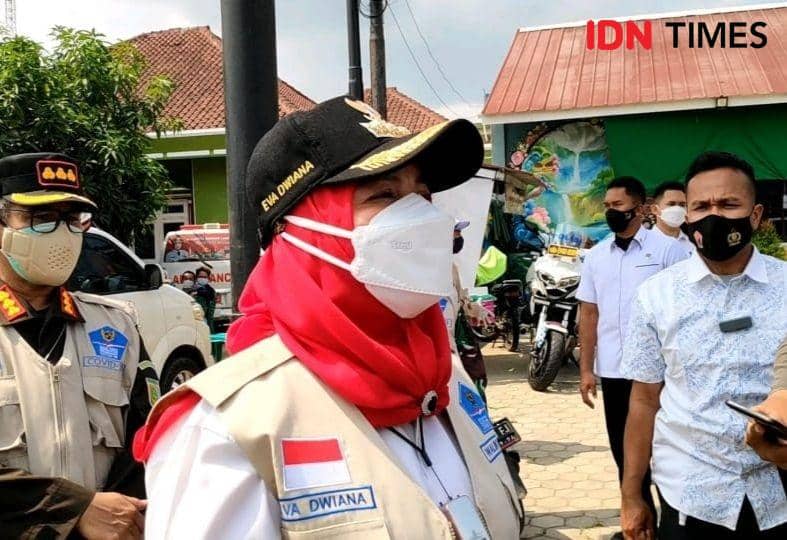 Pemkot Bandar Lampung melakukan PPKM Mikro (IDN Times/Tama Yudha Wiguna)