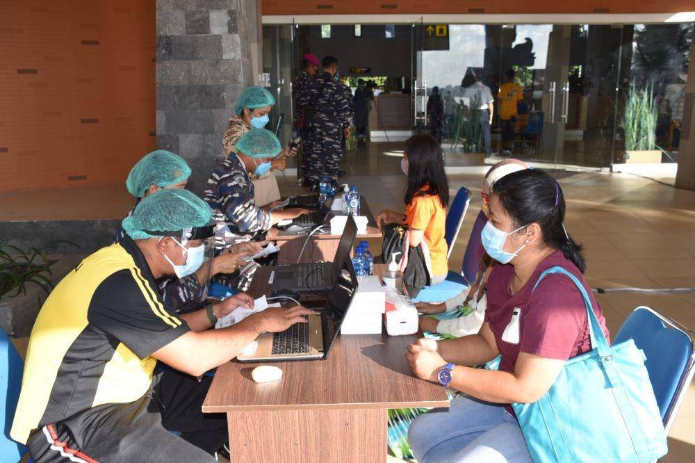 Program vaksinasi di Pelabuhan Benoa gelombang kedua (Dok.IDN Times/Lanal Denpasar)