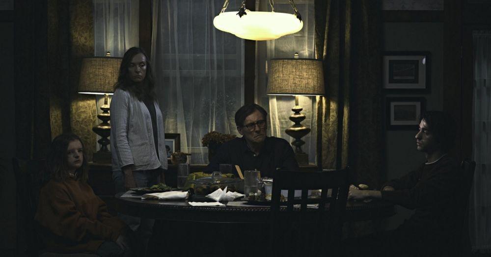 Meskipun Sedikit Jumpscare, 9 Film Horor Ini Tetap Asik Ditonton