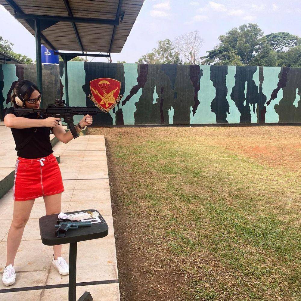Nia Ramadhani waktu olahraga (instagram.com/ramadhaniabakrie)
