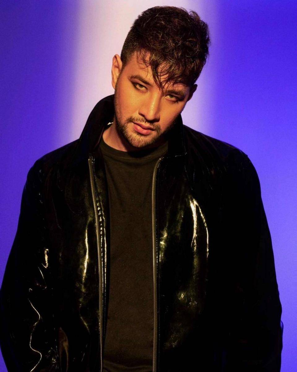 Artis dengan nama Muhammad (Winstongomez via Instagram.com/ammarzoni/)