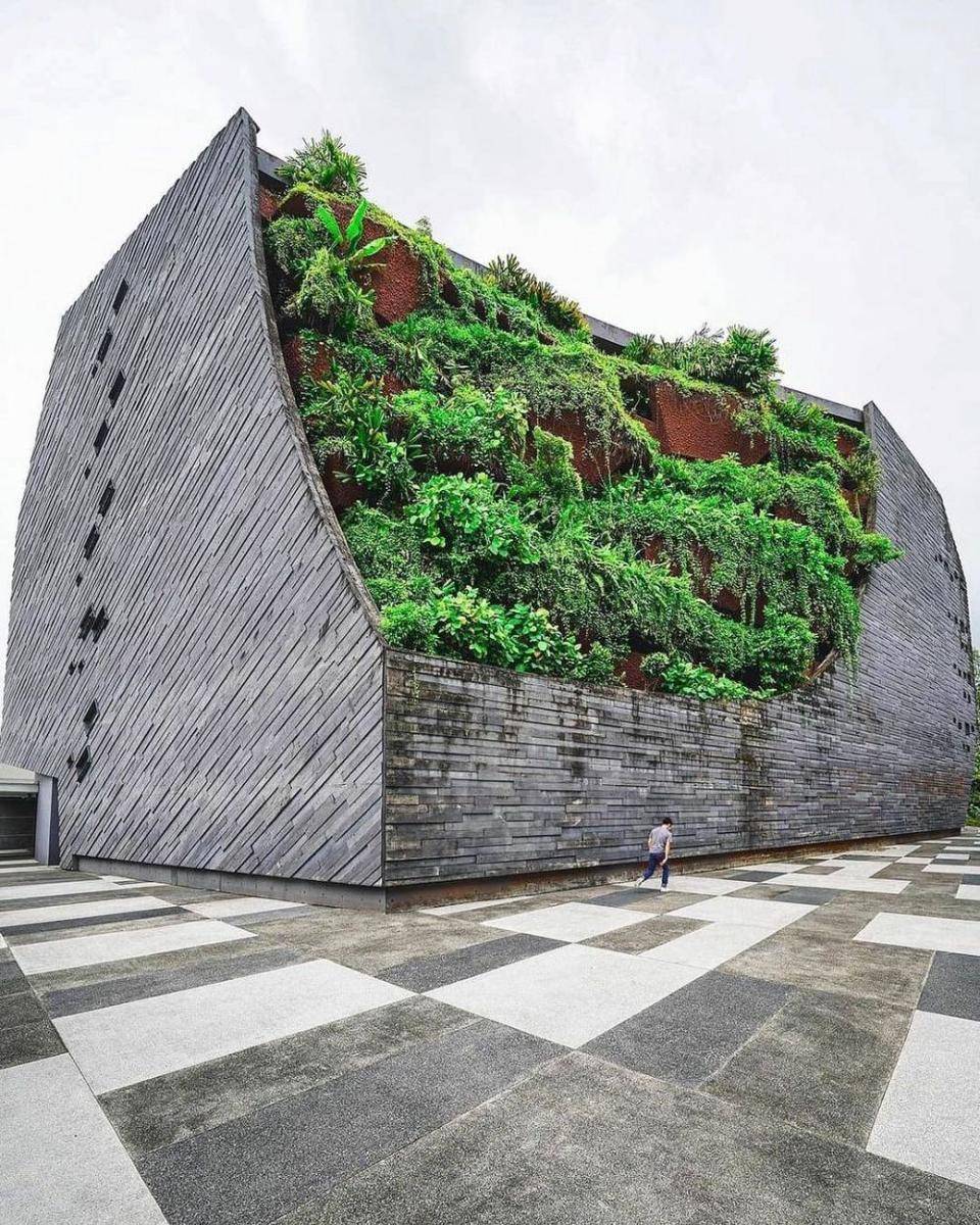 Lee Kong Chian Natural History Museum (instagram.com/designcitylab)
