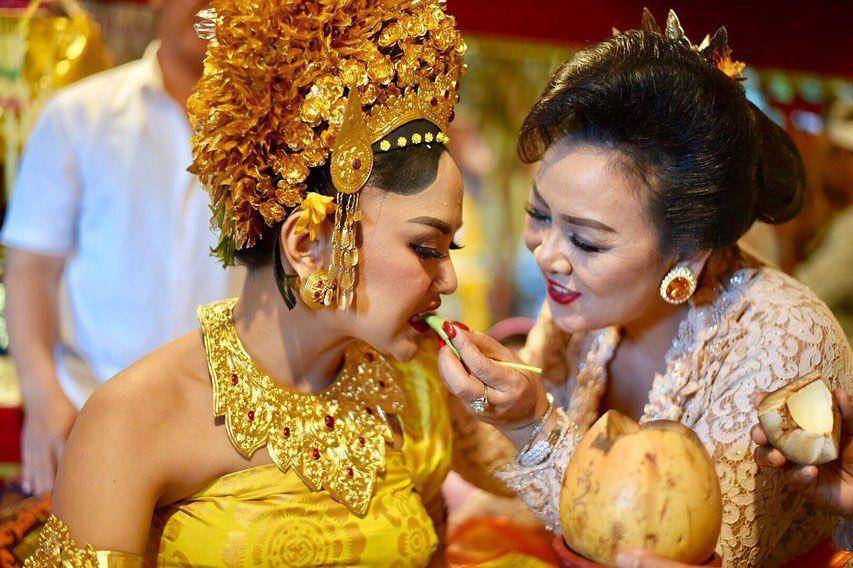 Kenangan Mahalini dan mamanya (instagram.com/seriniraharjaa/)