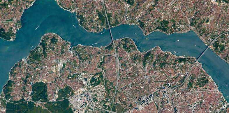 Selat Bosporus (zeymarine.com)