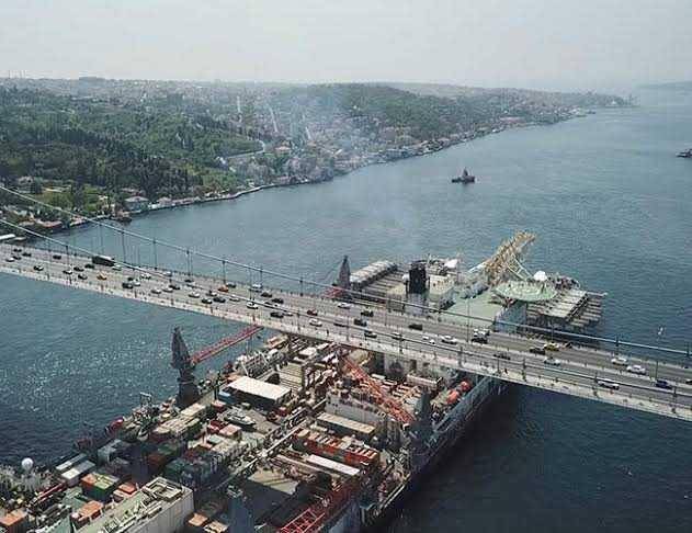 Selat Bosporus (hurriyetdailynews.com)