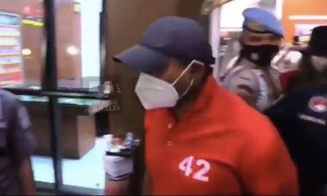 Polisi Kembali Geledah Rumah Nia Ramadhani dan Ardi Bakrie