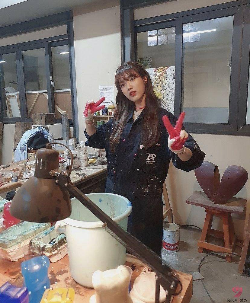 Yoon Seo Ah (instagram.com/9ato_ent/)