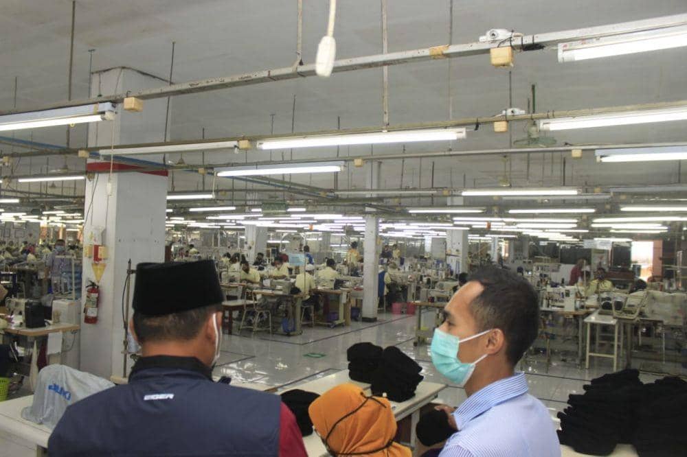 Pemprov Jabar Tutup Industri Nonesensial Selama PPKM Darurat