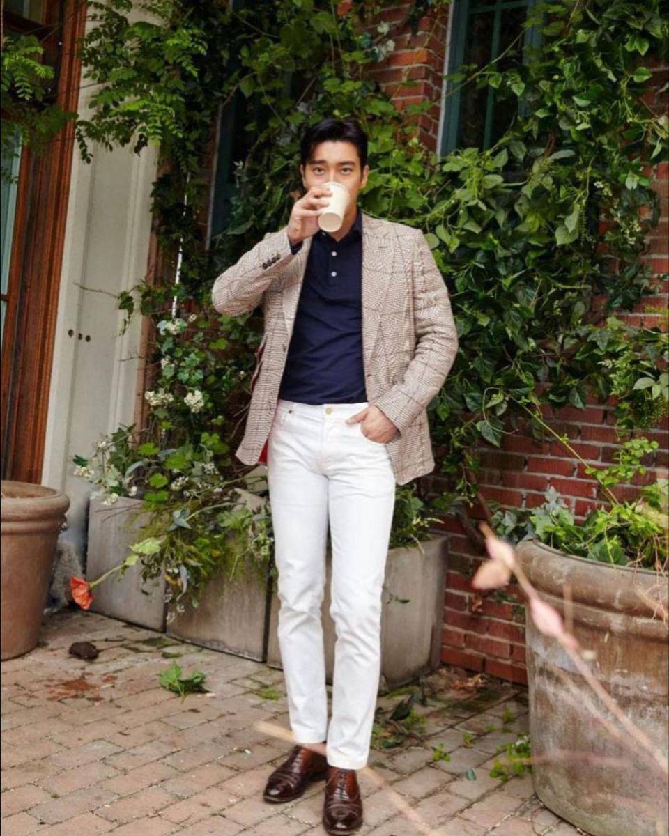ootd Choi Siwon (instagram.com/siwonchoi)