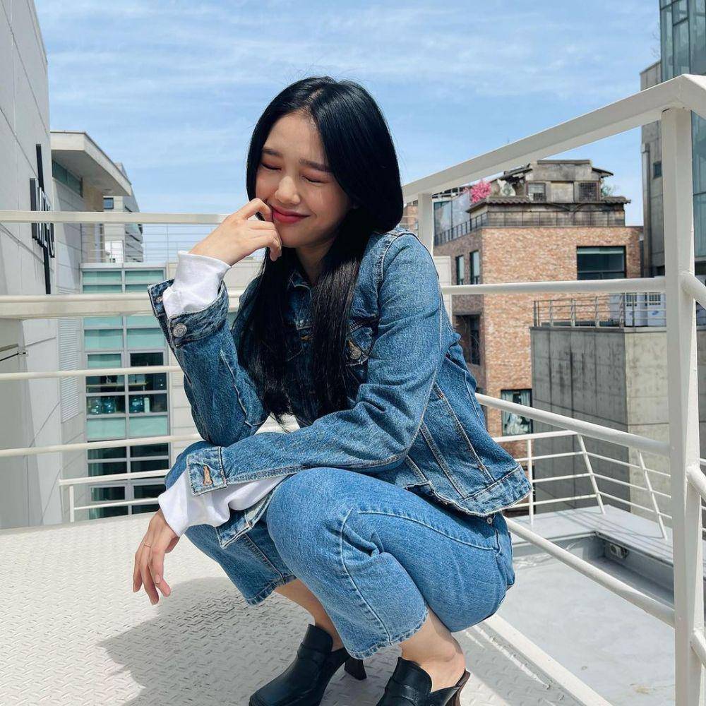 Mimi Oh My Girl (instagram.com/mimmiiiya)