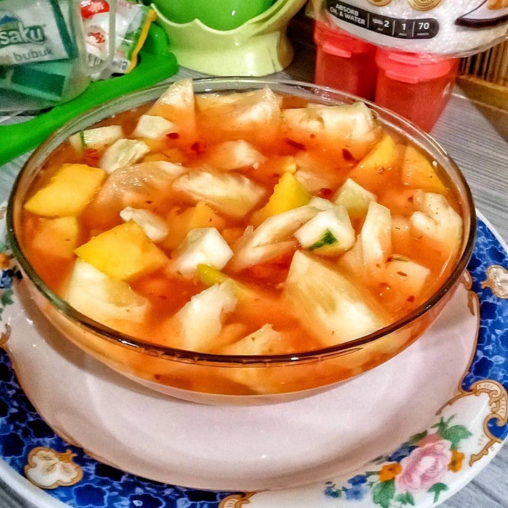 Resep Asinan Buah yang Rasanya Nyegerin Banget, Pantang Bete!