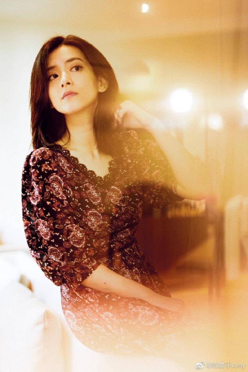 Amy Chen (weibo.com/p/1005051006421732)