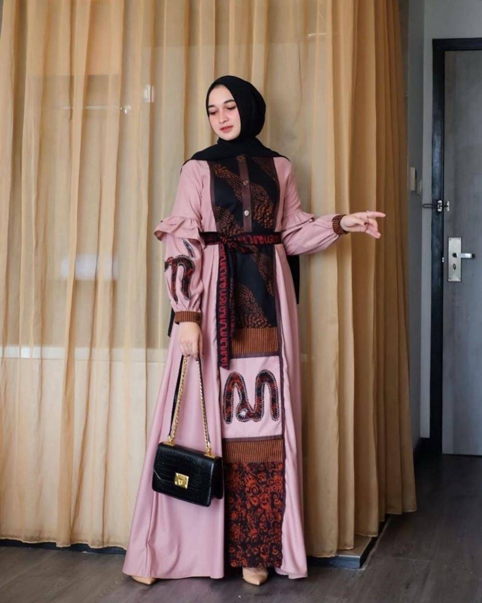Zsalsa Nadila (instagram.com/zsalsadil)