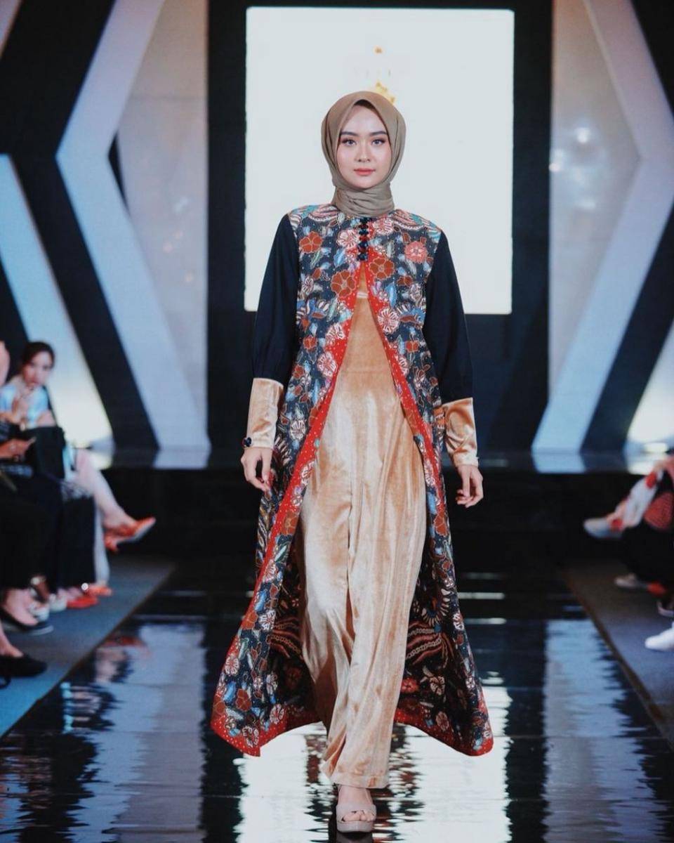 Desya Rahayu (instagram.com/dsyrhy)