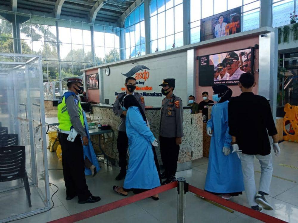 Penyekatan PPKM Darurat di Pelabuhan Bakauheni (IDN Times/Istimewa)